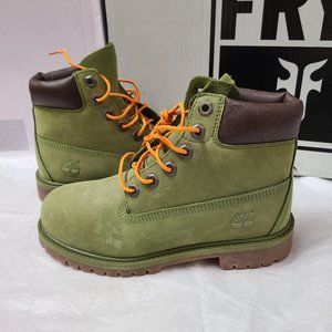 NWOB TIMBERLAND big kid's boots